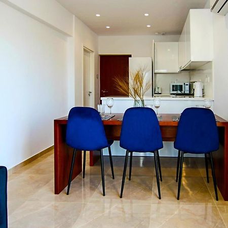 Paphos Phaedrus Living Seaside Residence Lighthouse 70 מראה חיצוני תמונה