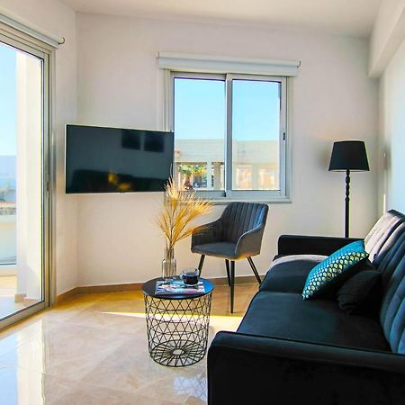 Paphos Phaedrus Living Seaside Residence Lighthouse 70 מראה חיצוני תמונה