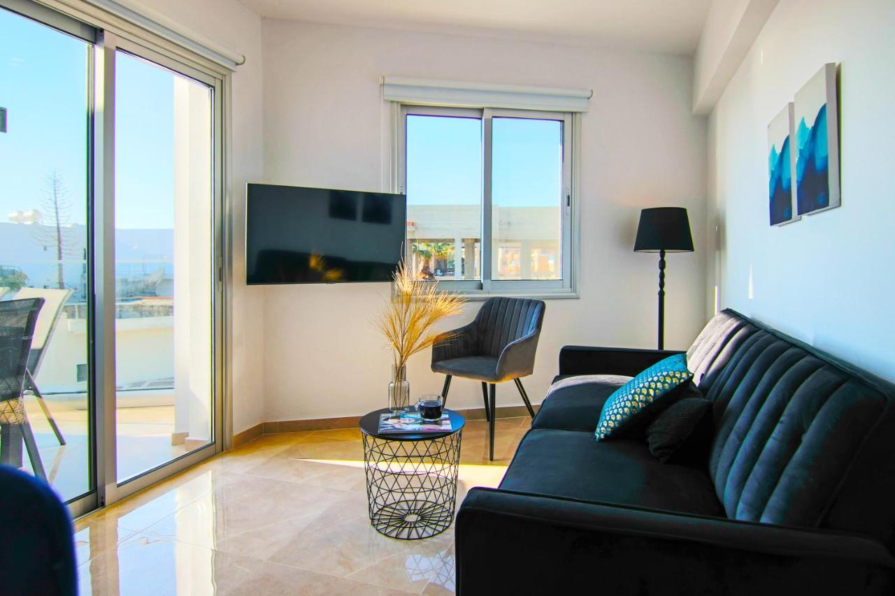 Paphos Phaedrus Living Seaside Residence Lighthouse 70 מראה חיצוני תמונה